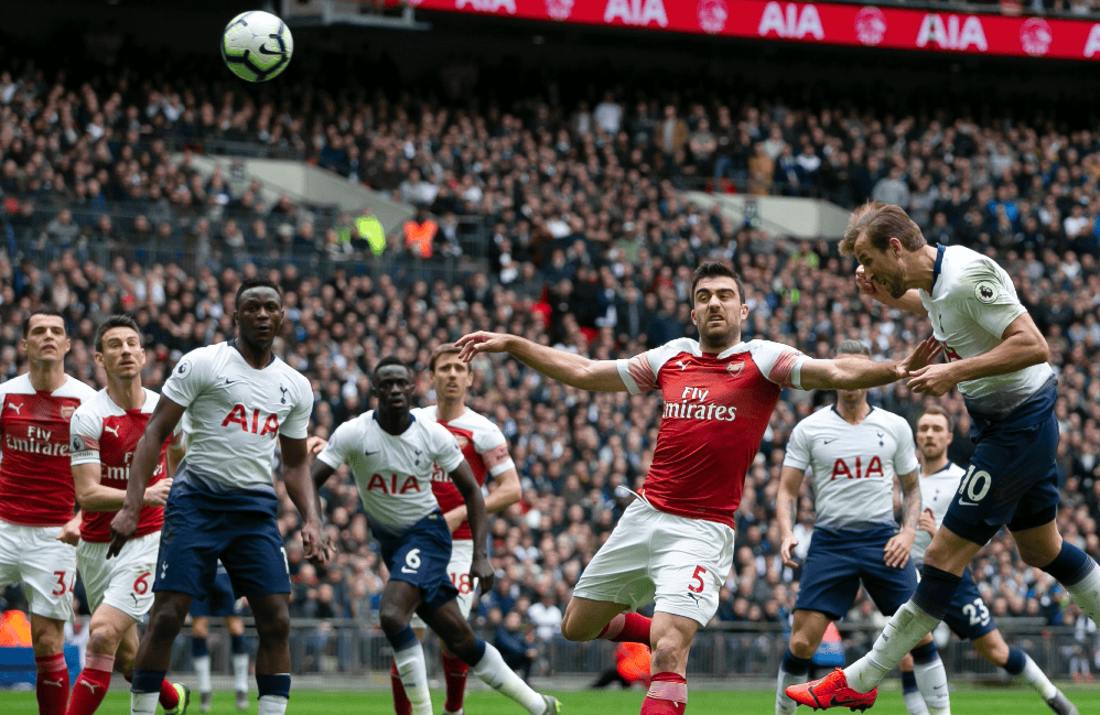 曼城主帅瓜迪奥拉盛赞哈兰德：10球成就“疯狂”（曼城主帅瓜迪奥拉：哈兰德10球表现堪称疯狂）