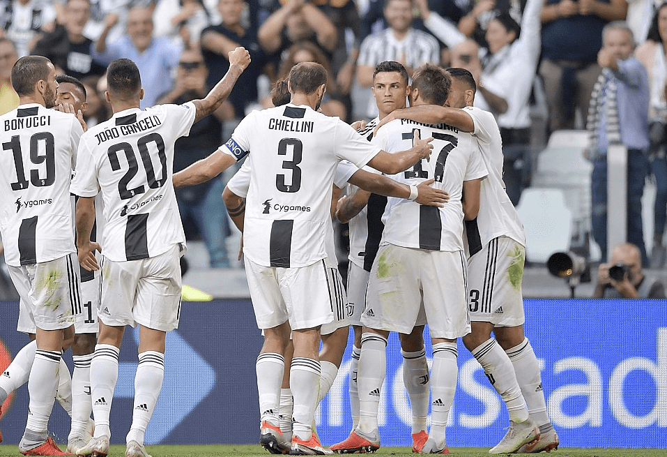 名记：字母哥即将得到3亿美元续约，各队高管对此有些犹豫（名记：字母哥或将达成3亿美元续约，多队高管态度谨慎）