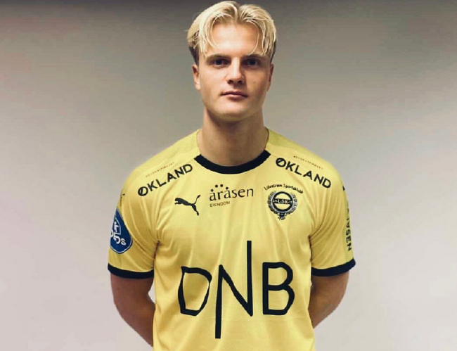 米体：泽林斯基出现轻微肌肉问题，可能不会出战比萨（米体：泽林斯基遭遇轻度肌肉不适，出战比萨成疑）